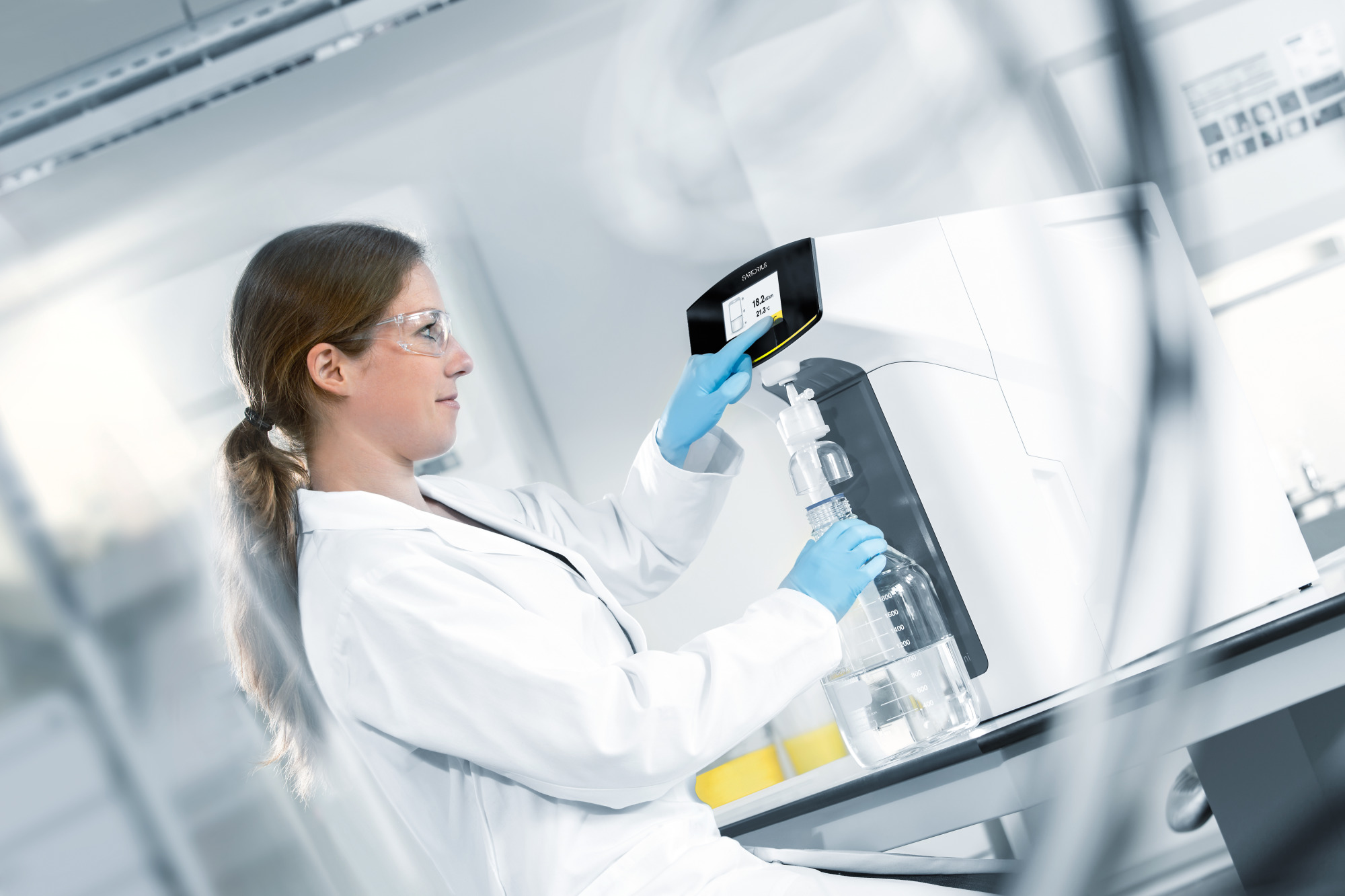 Arium® Mini Essential Lab Water System - Sartorius Croatia